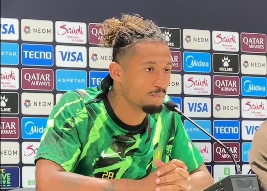 全场最佳!杜齐亚克:享受在场上的每一分钟 大家的联系非常紧密